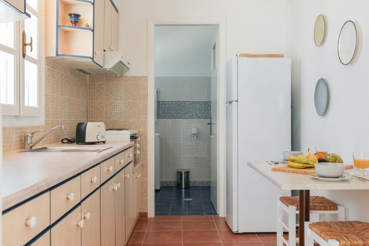 Petinos Traditional House Ferienhaus Thirasia